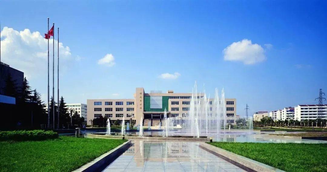 合肥师范学院艺术系,安徽工农大学艺术系,安徽师范大学艺术系,美术系